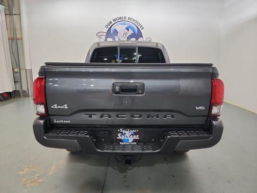 2022 Toyota Tacoma V6