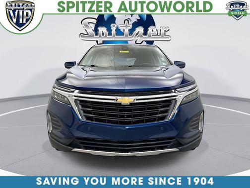 Blue Glow Metallic 2022 Chevrolet Equinox 1LT