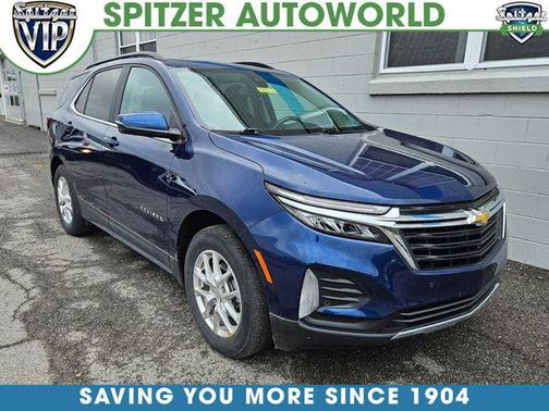 Blue Glow Metallic 2022 Chevrolet Equinox 1LT