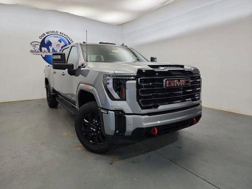2025 GMC Sierra 2500 AT4