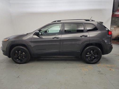 2016 Jeep Cherokee Altitude