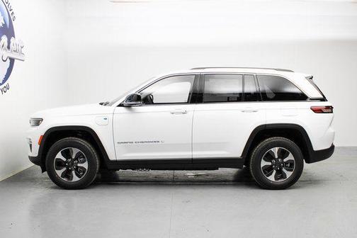 2022 Jeep Grand Cherokee 4xe Base
