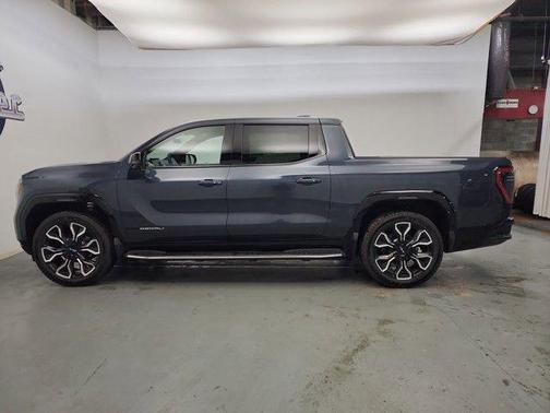 2025 GMC Sierra EV Extended Range Denali