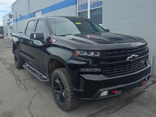 Black 2019 Chevrolet Silverado 1500 LT Trail Boss