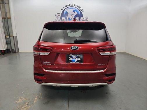 2018 Kia Sorento SX