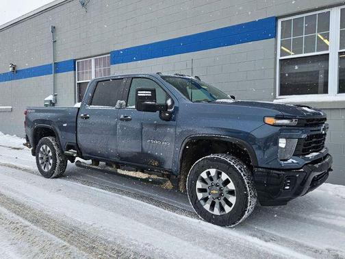2025 Chevrolet Silverado 2500 Custom