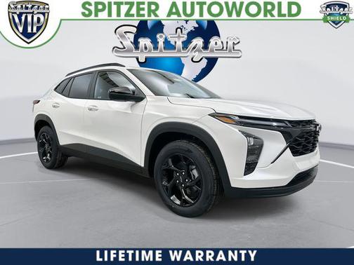 Summit White 2026 Chevrolet Trax LT