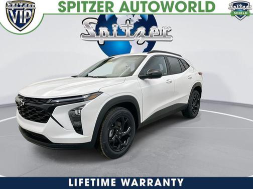 Summit White 2026 Chevrolet Trax LT