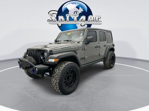 2022 Jeep Wrangler Willys