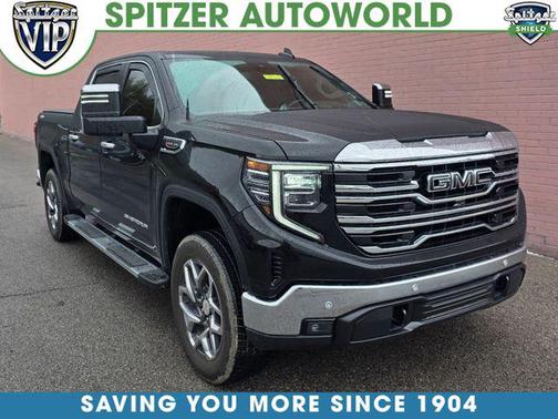 Onyx Black 2024 GMC Sierra 1500 SLT