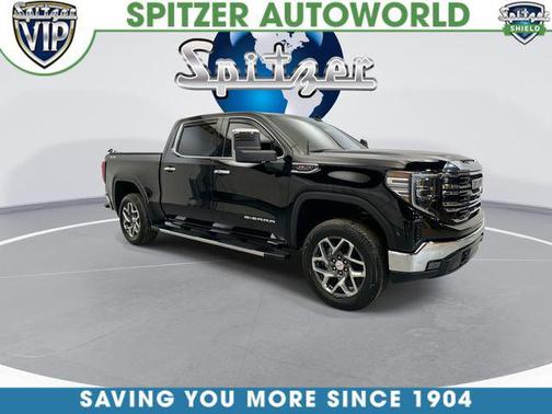 Onyx Black 2024 GMC Sierra 1500 SLT