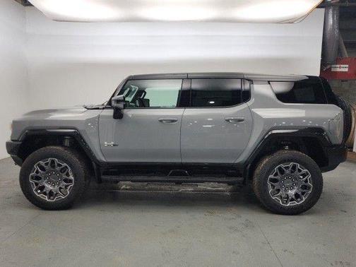 Meteorite Metallic (Grey) 2025 GMC HUMMER EV SUV 3X