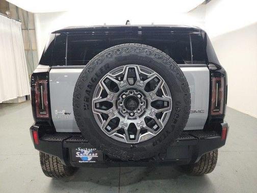 Meteorite Metallic (Grey) 2025 GMC HUMMER EV SUV 3X