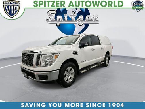 Glacier White 2017 Nissan Titan SV