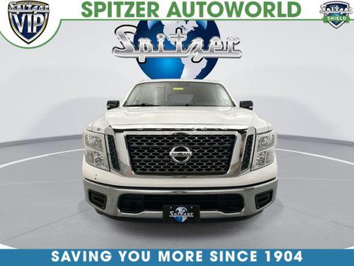 Glacier White 2017 Nissan Titan SV