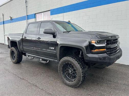 2017 Chevrolet Silverado 1500 2LT
