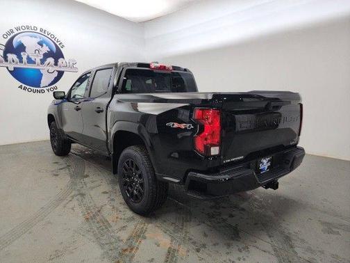 2025 Chevrolet Colorado WT
