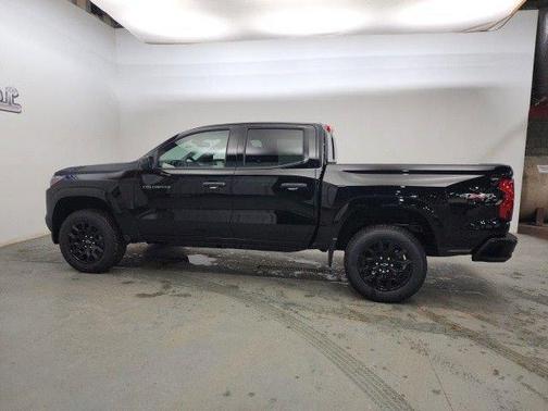 2025 Chevrolet Colorado WT