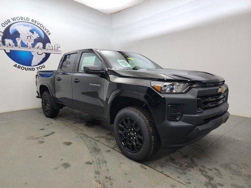 2025 Chevrolet Colorado WT