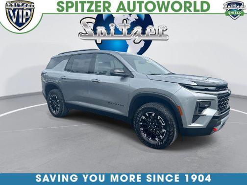 Sterling Gray Metallic 2025 Chevrolet Traverse AWD Z71