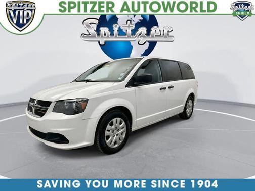 White Knuckle Clearcoat 2019 Dodge Grand Caravan SE