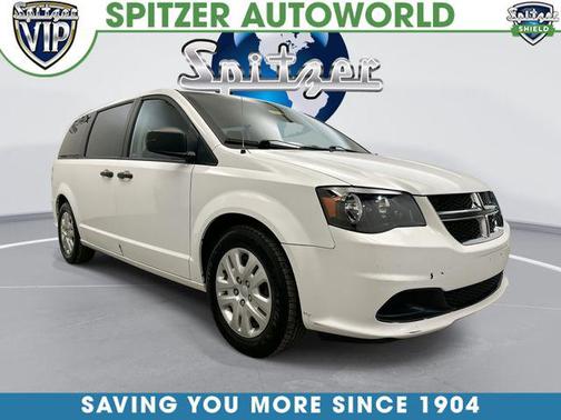 White Knuckle Clearcoat 2019 Dodge Grand Caravan SE