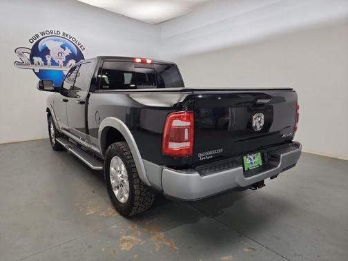 2022 RAM 2500 Laramie Crew Cab 4x4 6'4' Box