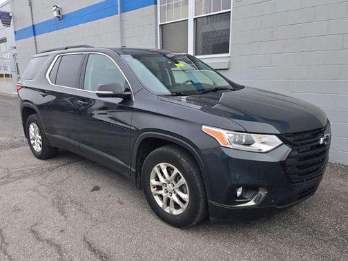 2020 Chevrolet Traverse LT Cloth