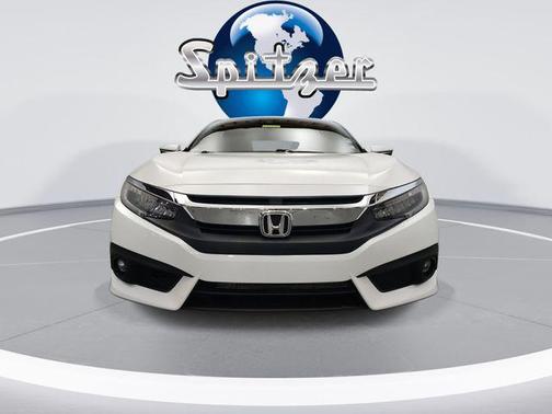 2017 Honda Civic Touring