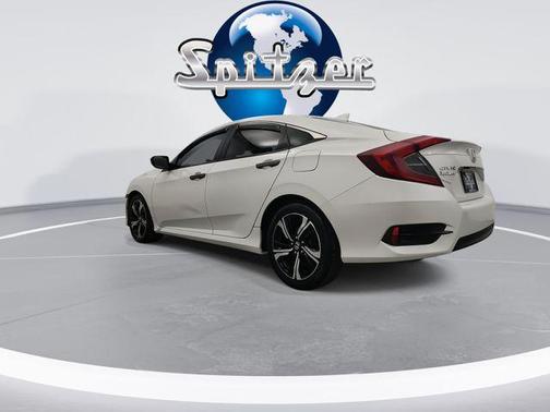 2017 Honda Civic Touring