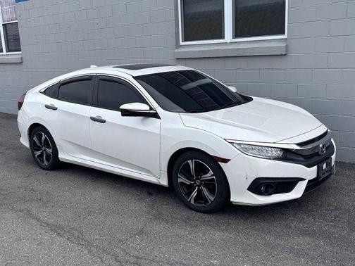 2017 Honda Civic Touring