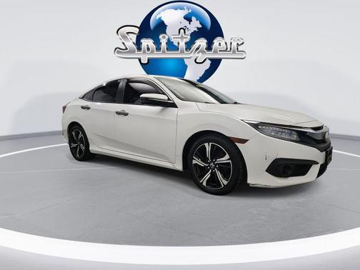 2017 Honda Civic Touring