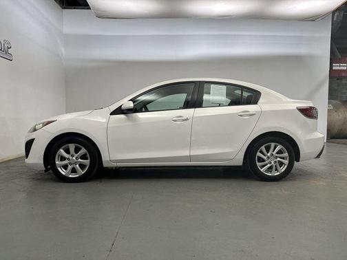 Crystal White Pearl Mica 2011 Mazda Mazda3 i Touring