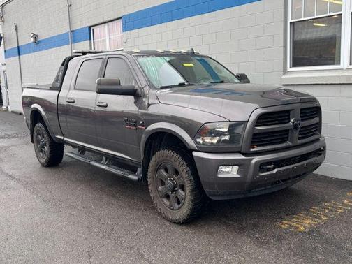 2017 RAM 2500 Big Horn Mega Cab 4x4 6'4' Box