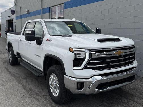 Summit White 2024 Chevrolet Silverado 2500 LTZ