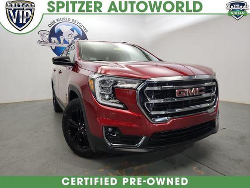 2024 GMC Terrain AWD AT4