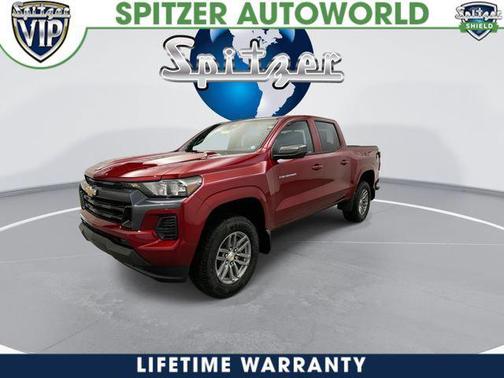 Radiant Red Tintcoat 2026 Chevrolet Colorado LT