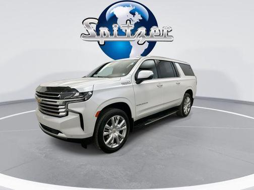 2022 Chevrolet Suburban 4WD High Country
