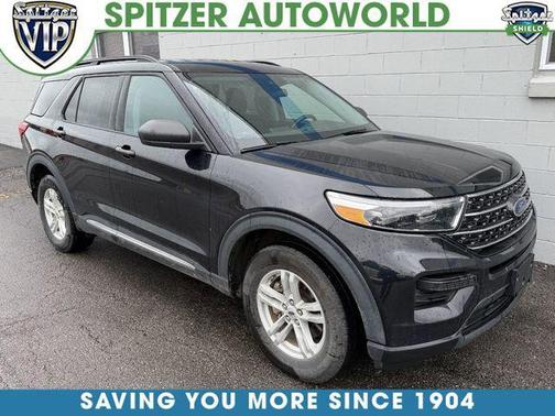 AGATE BLACK METALLIC 2022 Ford Explorer XLT