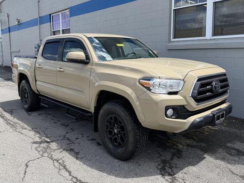 Quicksand 2020 Toyota Tacoma SR5