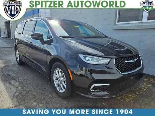 2025 Chrysler Pacifica L
