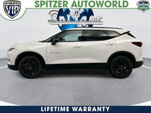 Summit White 2026 Chevrolet Blazer 2LT