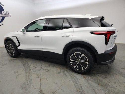 2025 Chevrolet Blazer EV eAWD LT