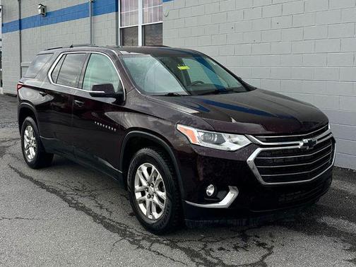 2021 Chevrolet Traverse LT Cloth