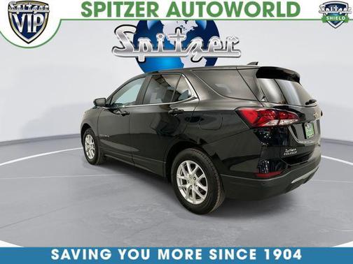 Mosaic Black Metallic 2024 Chevrolet Equinox 1LT