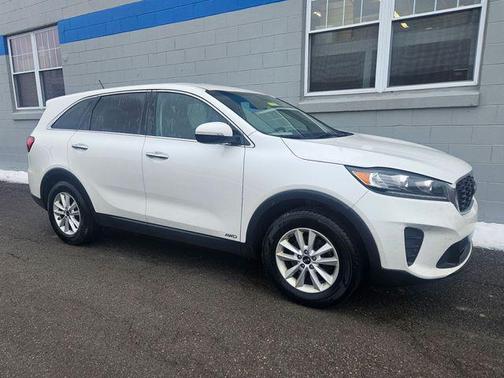 2020 Kia Sorento LX