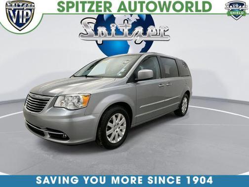 Billet Silver Metallic Clearcoat 2014 Chrysler Town & Country Touring