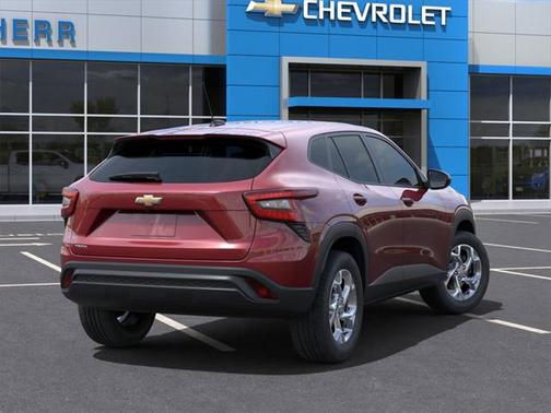 2025 Chevrolet Trax LS