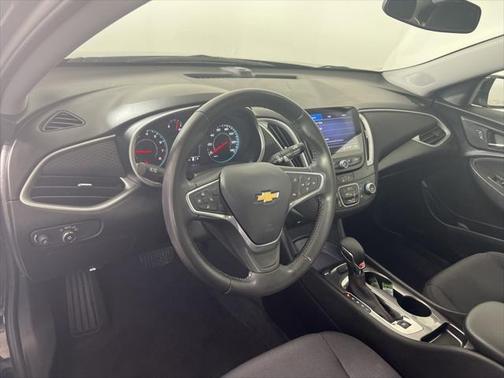 2022 Chevrolet Malibu FWD RS