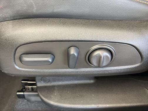 2023 GMC Acadia AWD AT4